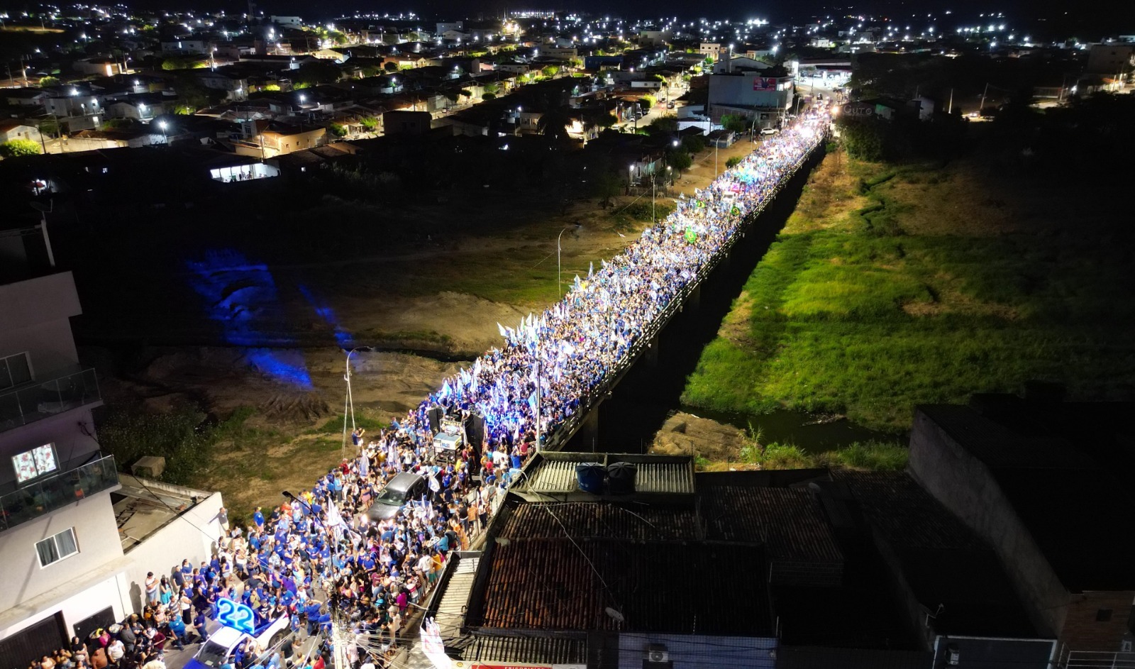 Em clima de vitória, campanha de Dra. Fernanda rumo à prefeitura de Santa Cruz é encerrada com multidão nas ruas