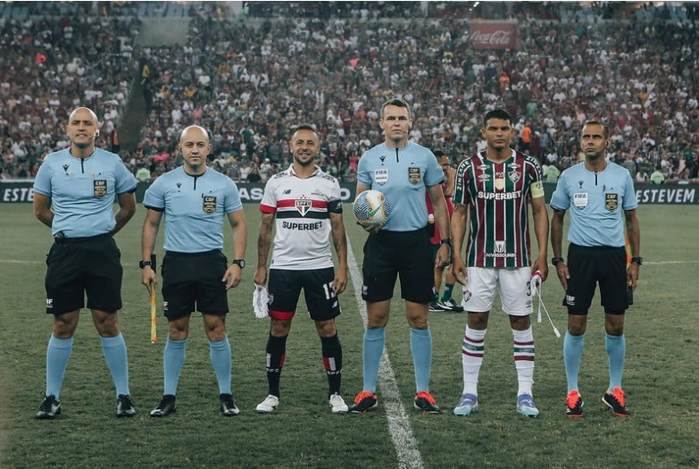 STJD suspende árbitro por erro em Fluminense x São Paulo