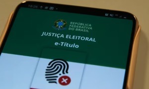 Eleitor só pode baixar e-Título até hoje; download do aplicativo será suspenso pela Justiça Eleitoral