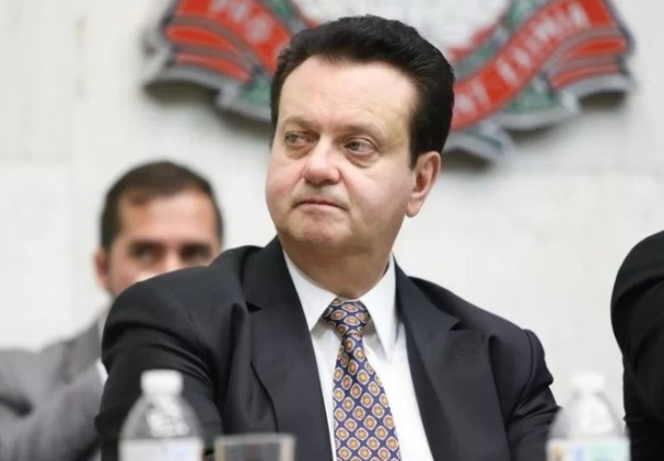 PSD desbanca MDB e se torna o partido com mais prefeitos no país