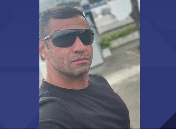 Ex-PM é morto a tiros quando saía de casa
