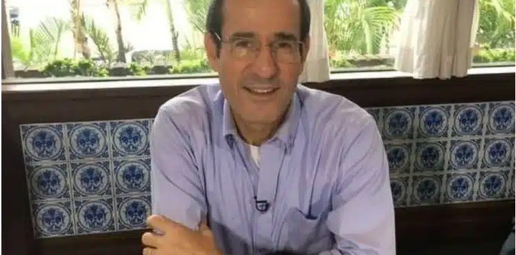 Record é obrigada a recontratar jornalista que foi demitido; entenda