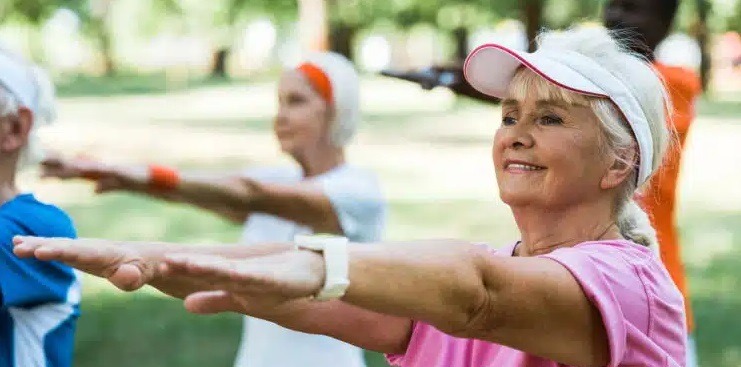 Qual a quantidade de exercício semanal necessária para controlar a pressão arterial?