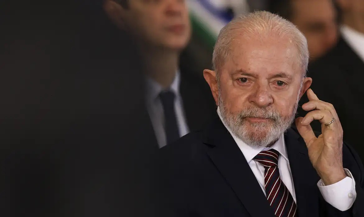 Lula perde ação para jornalistas da IstoÉ e terá de pagar R$ 150 mil