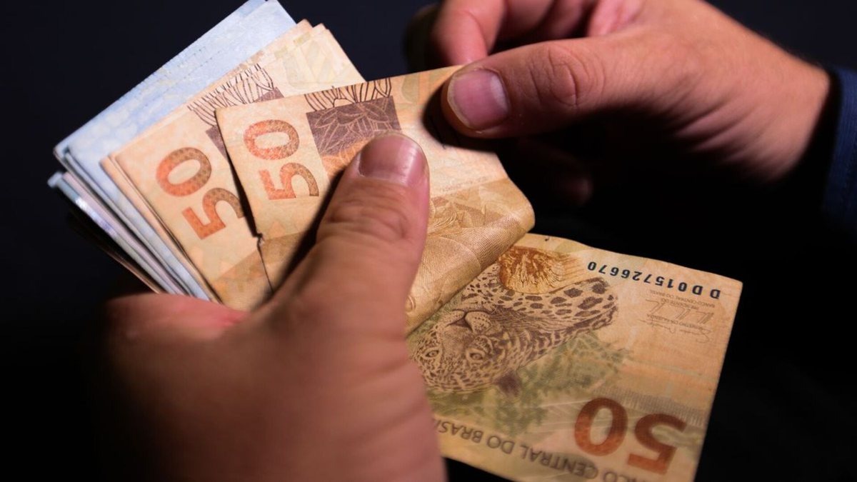 'Dinheiro esquecido': clientes têm até quarta para sacar R$ 8,6 bilhões; veja como fazer