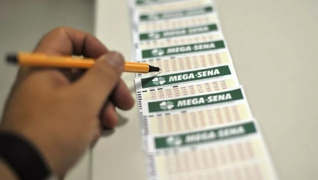 Mega-Sena acumula e prêmio sobe para R$ 42 milhões; veja números sorteados