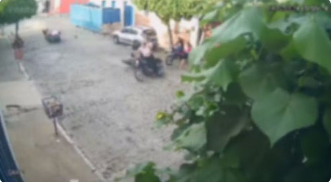 VÍDEO: Sete pessoas ficam feridas em acidente com três motos no interior do RN