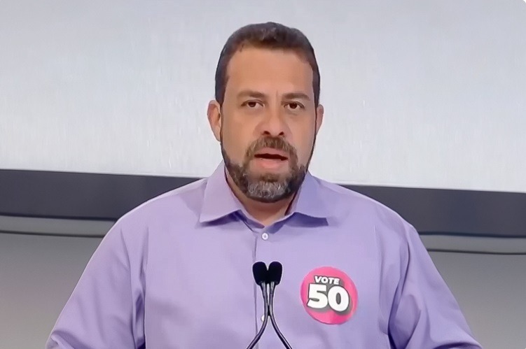 Boulos bateu o carro em 2017, aos 35 anos, e pai pagou a conta