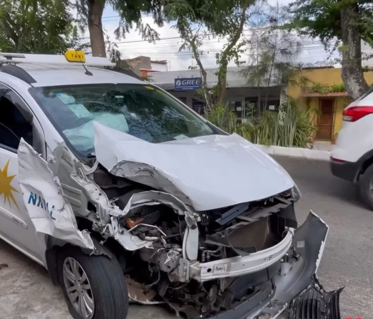 Assaltante bate carro roubado e acaba preso no Alecrim