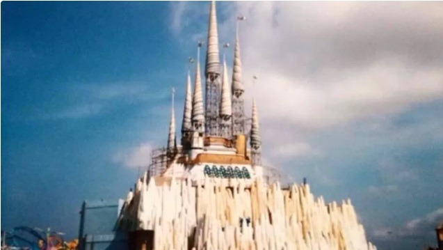 De US$ 200 mi em investimento à demolição: o fracasso da 'Disney' do RJ
