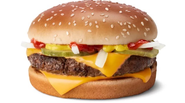 McDonald's suspende venda de 'Quarterão' nos EUA após surto de bactéria