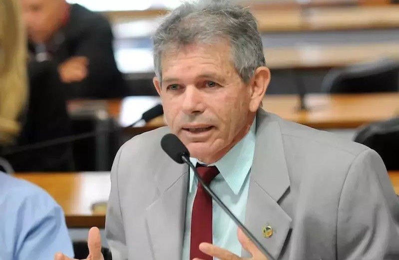 Polícia prende ex-presidente do PT de Brasília por pedofilia