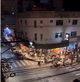 VÍDEO: Ataque a tiros a bar no RJ deixa 1 morto e 5 feridos