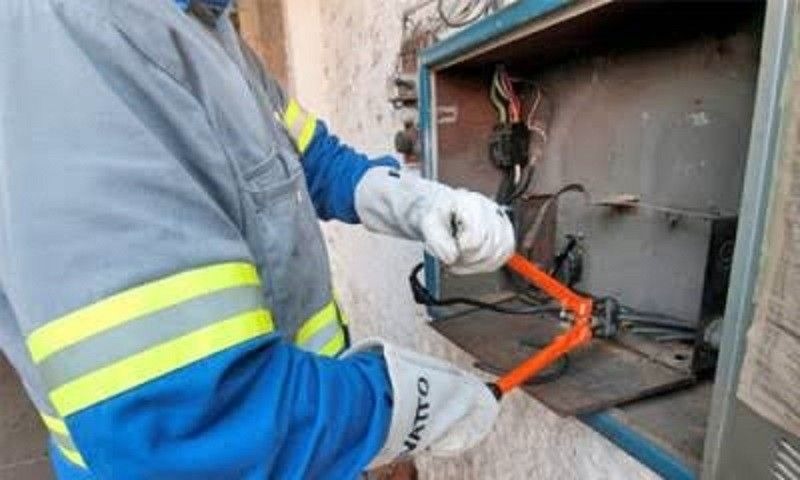 Cosern deve indenizar cliente em R$ 5 mil após atraso no restabelecimento de energia em residência