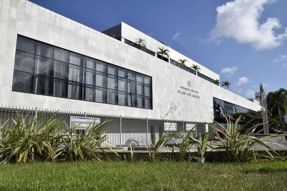 ALRN devolve projeto de lei do Orçamento 2025 para Governo do RN e pede mudanças