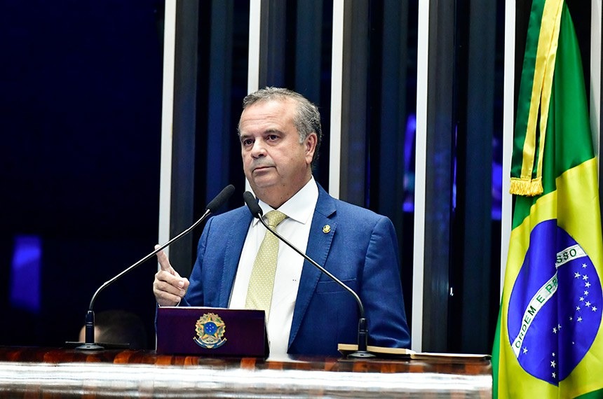 PL confirma apoio a Davi Alcolumbre para presidência do Senado