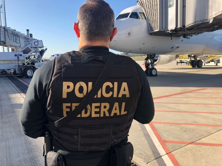 Quem é a potiguar presa por comandar esquema internacional de drogas, conhecida como "mãe das mulas"