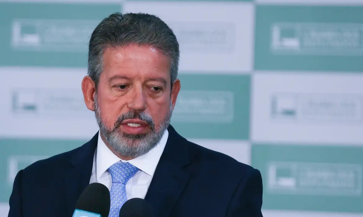 PT negociou vaga no TCU por apoio a Motta, diz Lira