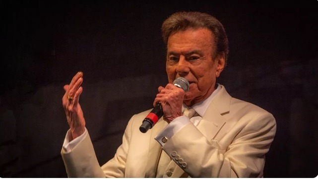 Morre cantor Agnaldo Rayol aos 86 anos 