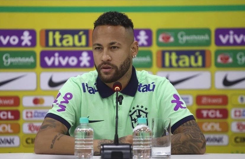 Neymar sai machucado em seu 2º jogo no Al-Hilal após volta de lesão