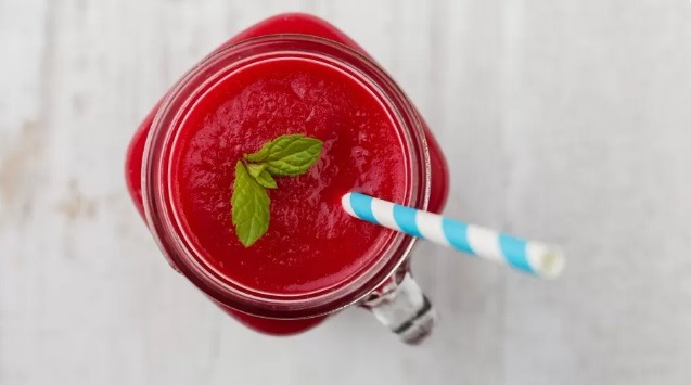 Benefícios do suco de beterraba com cenoura: 7 razões para consumir