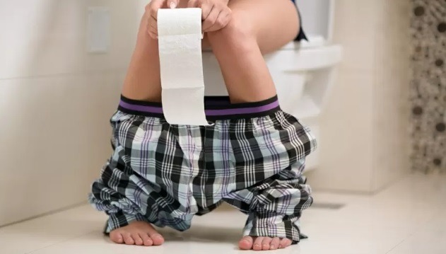 Como nossos ancestrais se limpavam antes da invenção do papel higiênico?