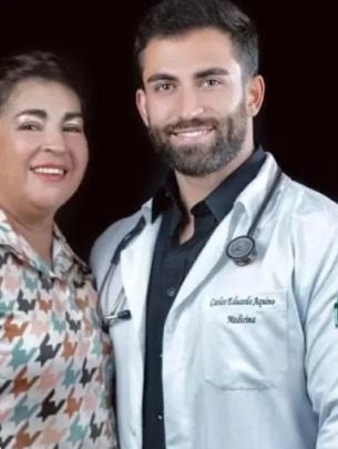 Homem é indiciado por feminicídio após atropelar e matar a mãe