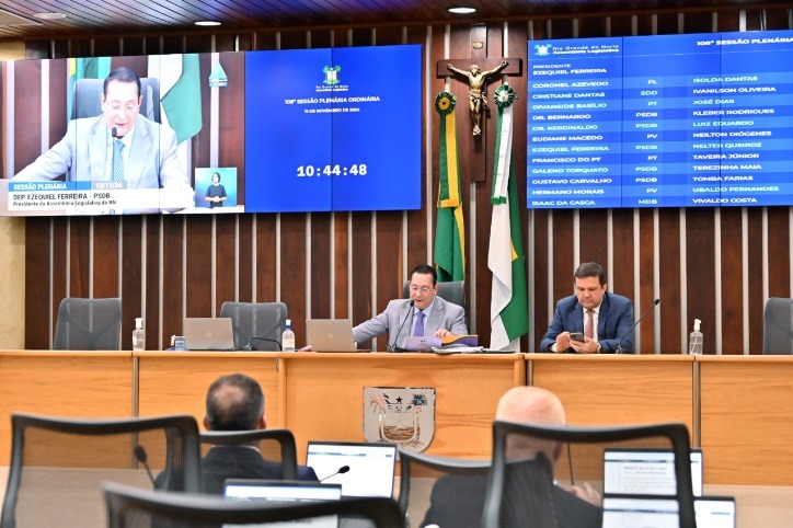 Ezequiel convoca sessão preparatória para eleição da Mesa Diretora da ALRN