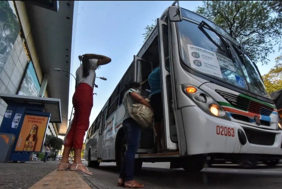 Álvaro Dias envia à Câmara projeto de subsídio de R$ 60 milhões para empresas de ônibus de Natal em 2025