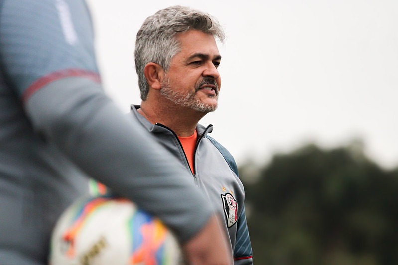 ABC anuncia treinador ex-Flamengo e São Paulo para 2025; confira