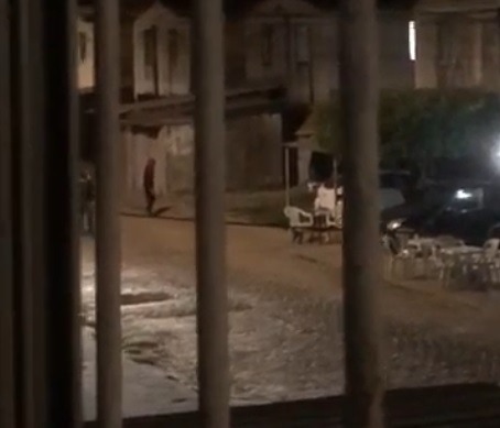 VÍDEO: Homicídio e muitos tiros assustam moradores em Parnamirim; assista
