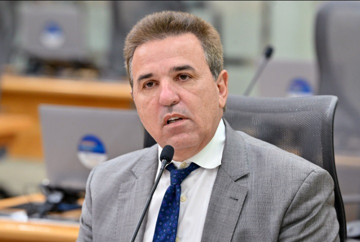 Deputado chama atenção para situação do Walfredo Gurgel: “Sem condições de trabalho
