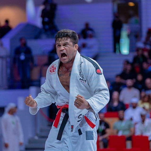 Potiguar Felipe Bezerra é bicampeão mundial de Jiu-Jitsu