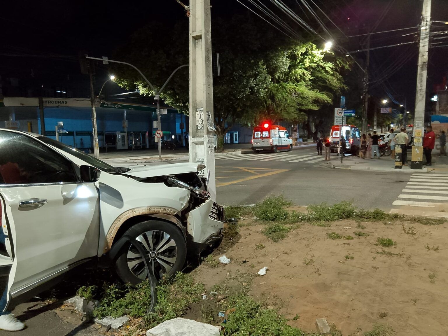 Dupla rouba carro, atropela casal e acaba presa após perseguição em Natal
