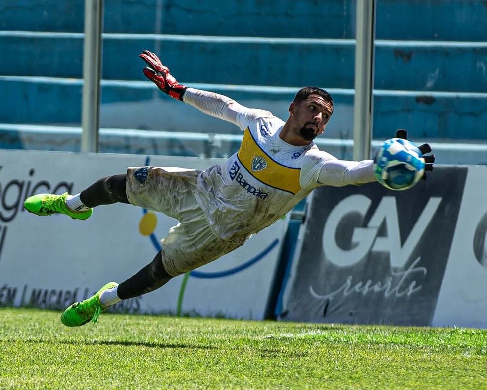 América anuncia contratação de goleiro revelado pelo Flamengo