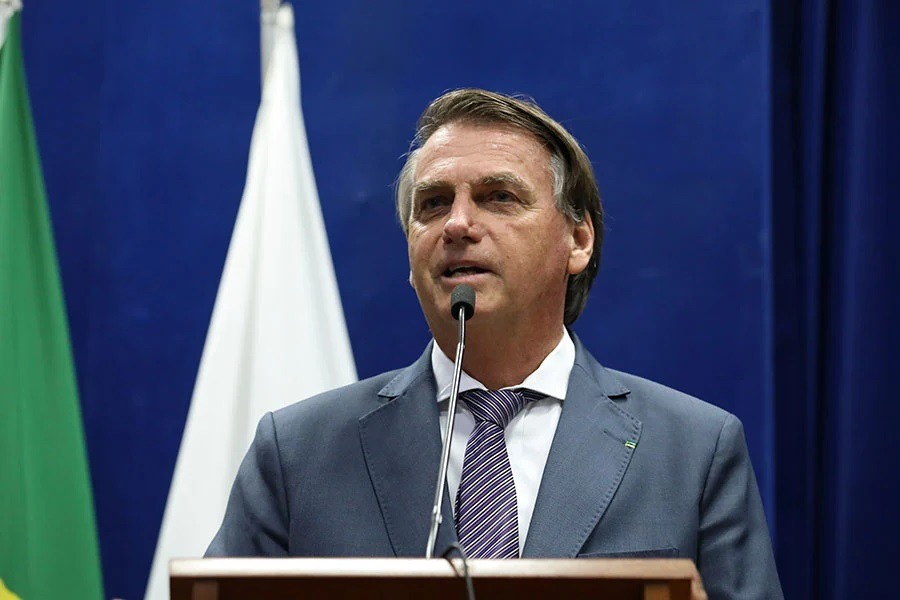 Bolsonaro se diz ‘perseguido’ e não descarta exílio em embaixada