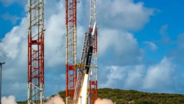 Brasil lança ao espaço, a partir do RN, foguete 100% nacional; veja como foi 