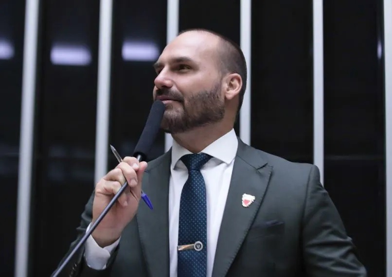 ‘Plano A é Bolsonaro, posso ser o plano B’, diz Eduardo Bolsonaro sobre eleição de 2026