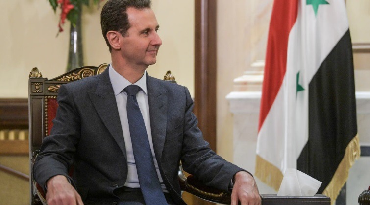 Rebeldes anunciam deposição do governo Assad na Síria
