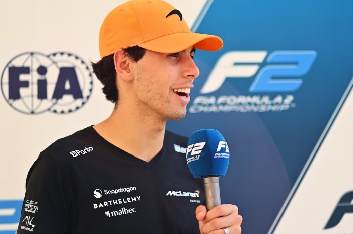 Gabriel Bortoleto chega em segundo em Abu Dabi e conquista o título da Fórmula 2