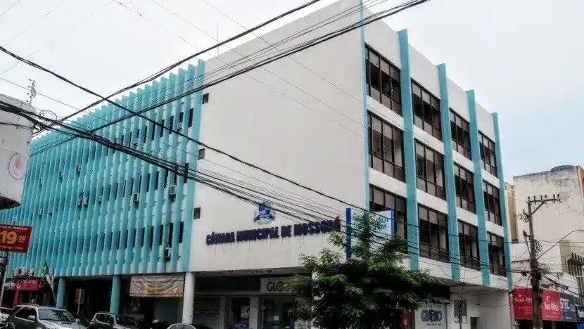 Prefeitura de Mossoró retira R$ 6,5 milhões da área social e recebe críticas de vereadores