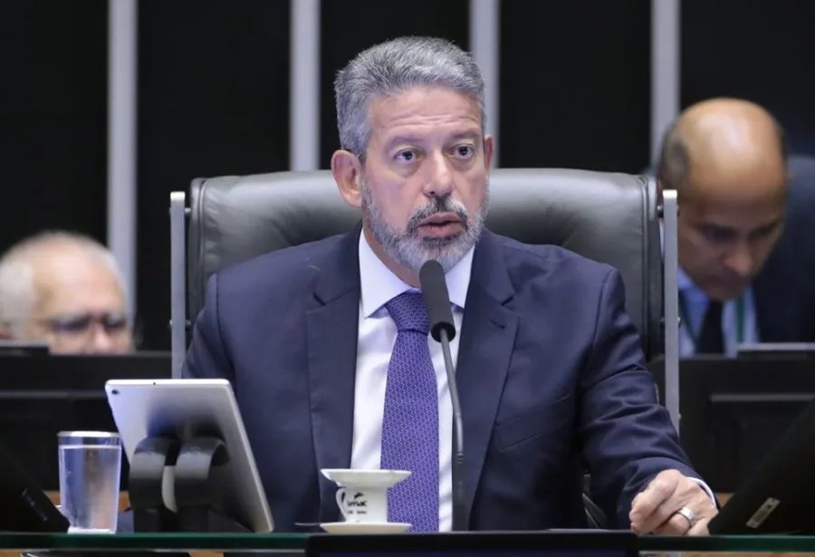 Lira cancela todas as sessões de comissões da Câmara para votar reforma tributária e pacote fiscal