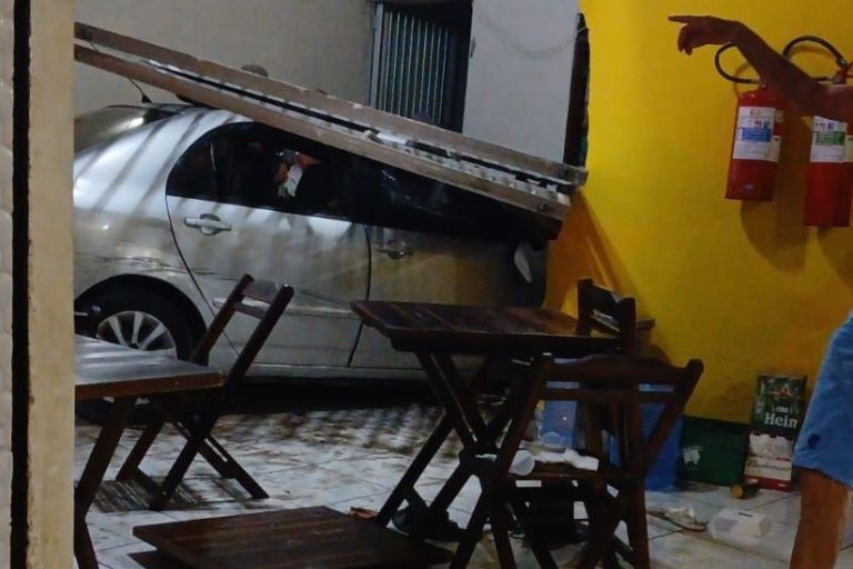 Justiça decreta prisão preventiva de motorista que invadiu lanchonete em Parnamirim
