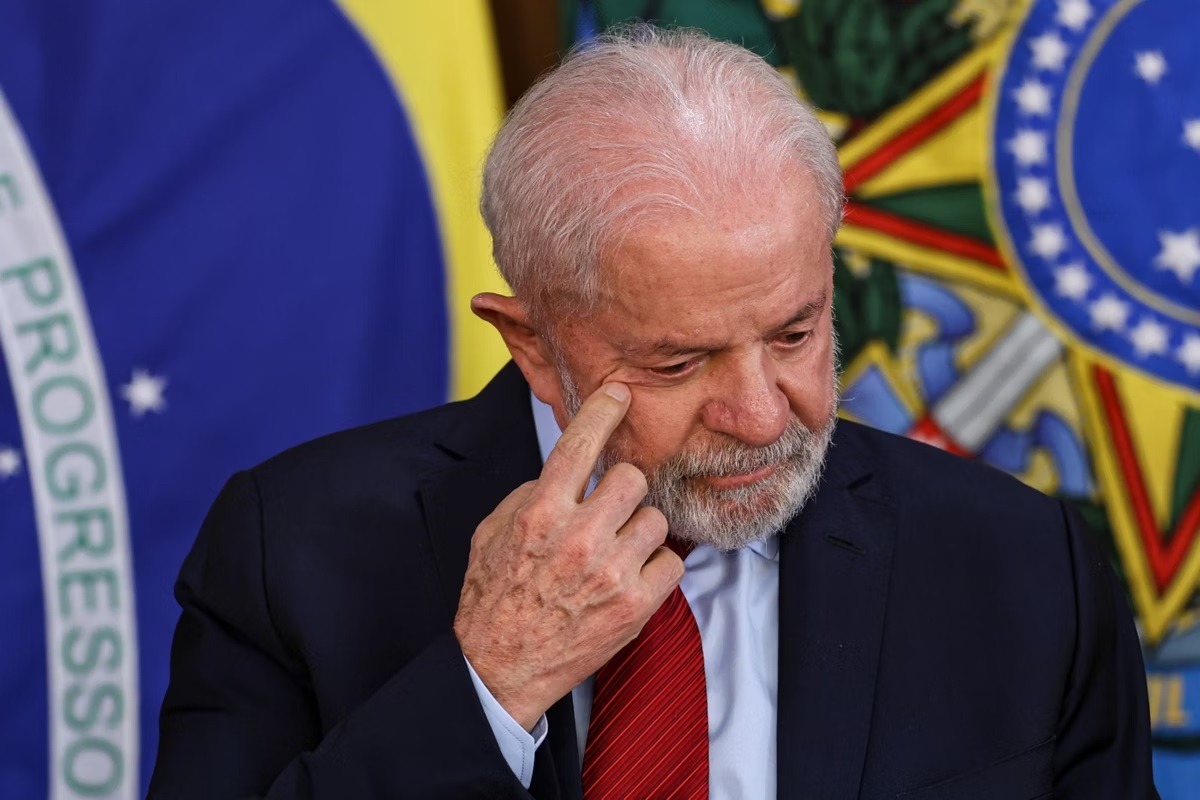 Avaliação positiva do trabalho de Lula despenca de 43% para 27% em 2 anos