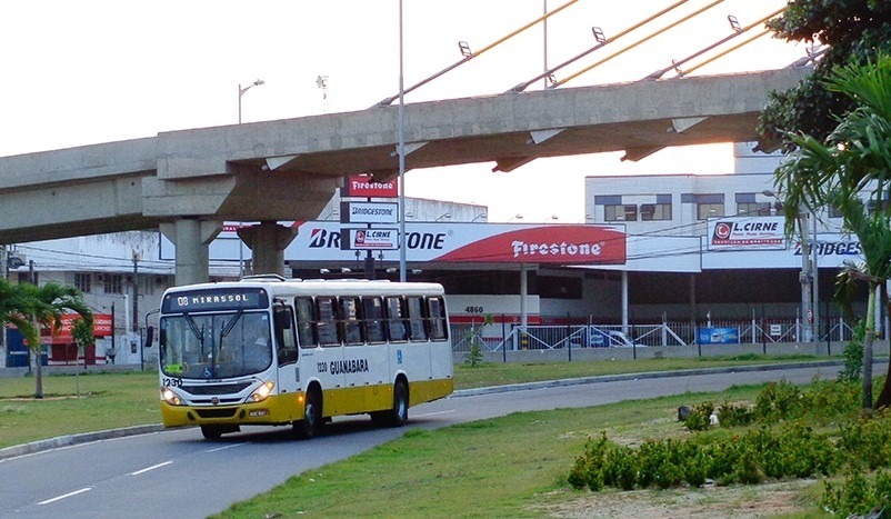 Transporte público funciona com horário ampliado no Natal em Natal; veja quais linhas