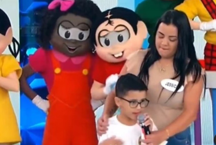 VÍDEO: No SBT, menino agradece à Globo e revolta Patrícia Abravanel