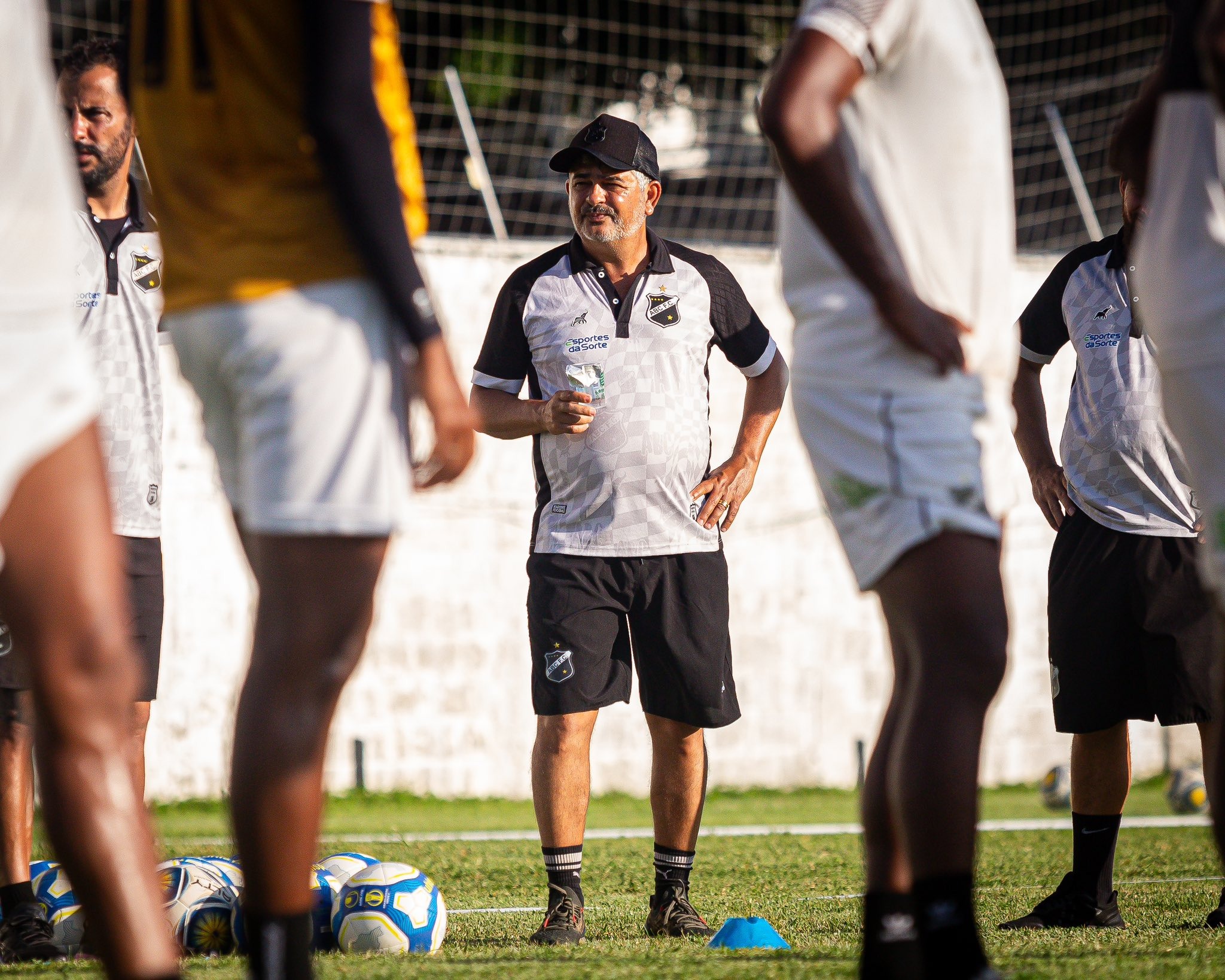 ABC vence Força e Luz por 4 a 0 em jogo-treino no Frasqueirão