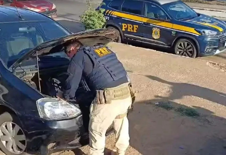 PRF prende motorista com carro alugado que deveria ter sido devolvido em 2018