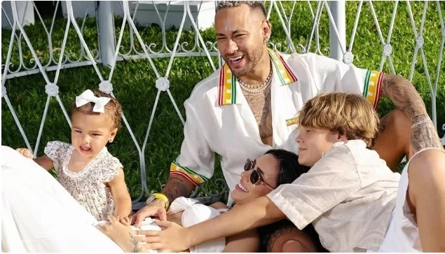 Bruna Biancardi e Neymar anunciam gravidez da 2ª filha: 'Venha com saúde'