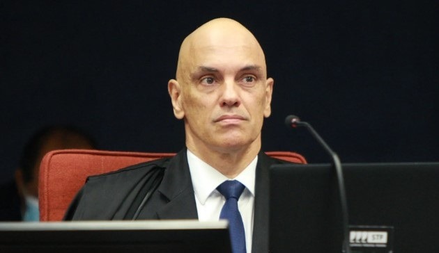 Moraes mantém prisão dos generais Braga Netto e Mário Fernandes